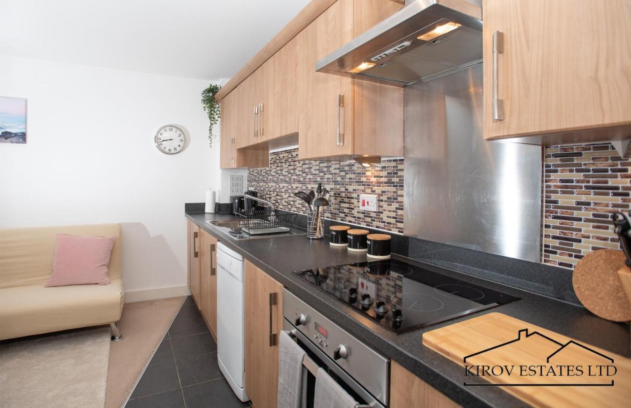 Poseidon Apartment - 1 Bed Flat - Heart Of Town Саутхамптън Екстериор снимка